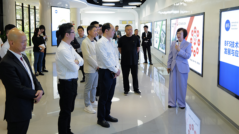 汕頭市僑青聯(lián)赴洛斯特制藥調(diào)研指導